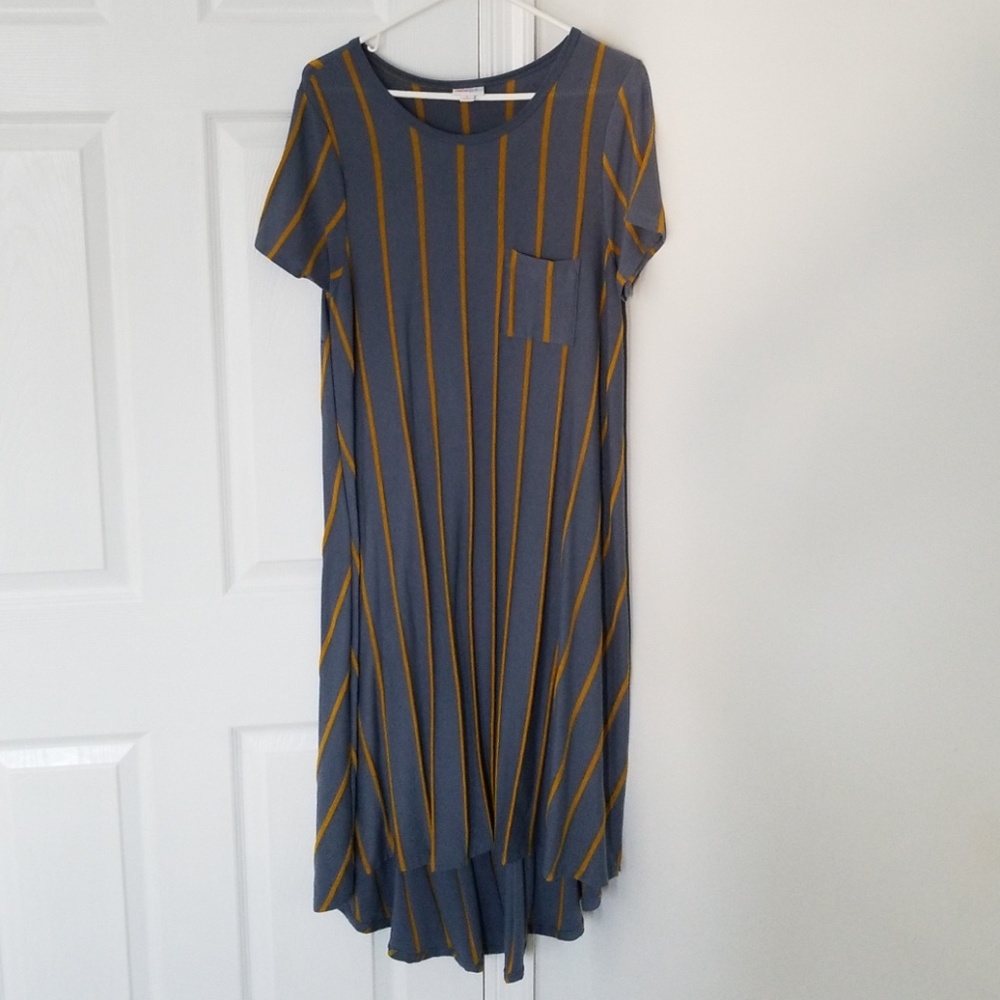 Lularoe Carly, small